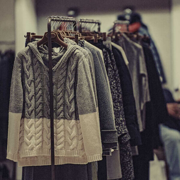 Одежда сток поштучно в Магадане и Магаданской области