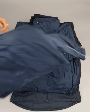 Фотография  256 - Куртки СПОРТ СТОК дети#10 кг , Лот№ 2641 оптом в Магадане и Магаданской области