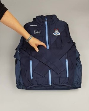 Фотография  886 - Куртки СПОРТ СТОК дети#10 кг , Лот№ 2642 оптом в Магадане и Магаданской области