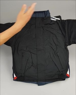 Фотография  857 - Куртки СПОРТ СТОК дети#10 кг , Лот№ 2643 оптом в Магадане и Магаданской области