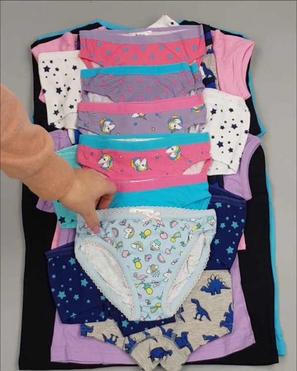 Фотография  450 - Нижнее белье Bon Prix дети#50 шт, ЛОТ №3242 оптом в Магадане и Магаданской области