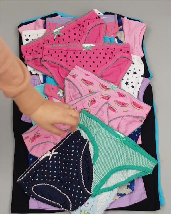 Фотография  294 - Нижнее белье Bon Prix дети#50 шт, ЛОТ №3242 оптом в Магадане и Магаданской области