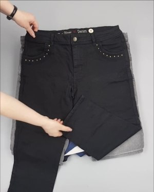 Фотография  851 - Шорты м/ж S’OLIVER#5 кг, ЛОТ №3760 оптом в Магадане и Магаданской области