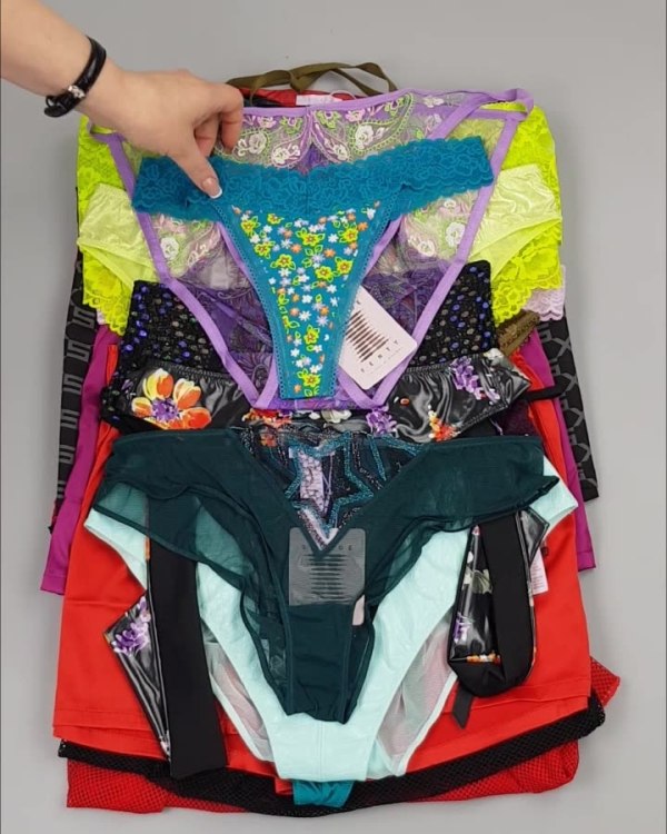 Фотография  759 - Нижнее белье Savage#50 шт, ЛОТ №4036 оптом в Магадане и Магаданской области