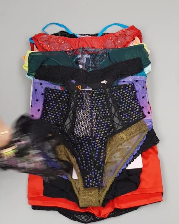 Фотография  357 - Нижнее белье Savage#50 шт, ЛОТ №4037 оптом в Магадане и Магаданской области