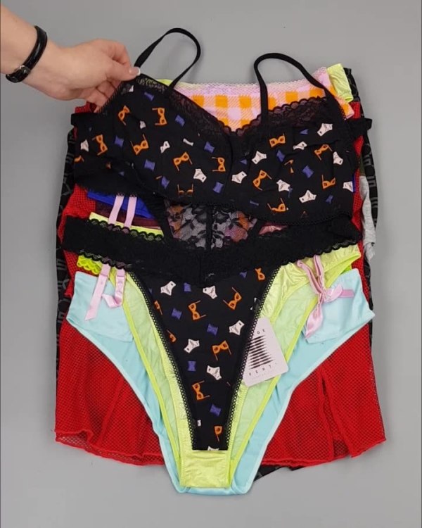 Фотография  795 - Нижнее белье Savage#57 шт, ЛОТ №4043 оптом в Магадане и Магаданской области