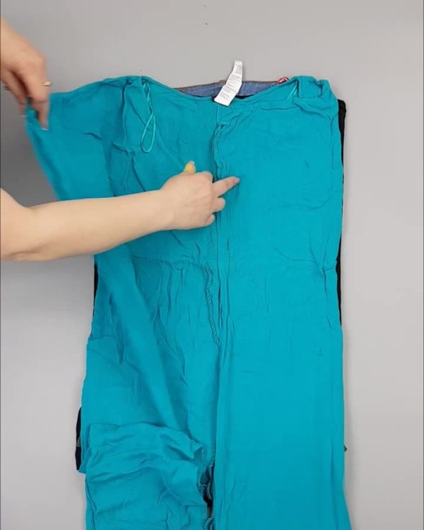 Фотография  854 - CALZEDONIA лето mix#50 шт, ЛОТ №4073 оптом в Магадане и Магаданской области