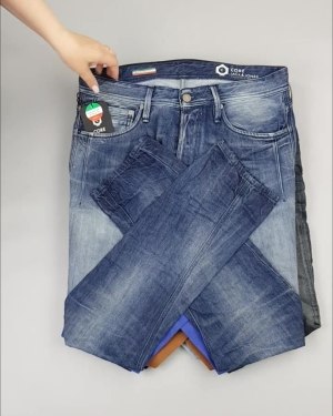 Фотография  709 - Джинсы Италия#20 шт, ЛОТ №4302 оптом в Магадане и Магаданской области