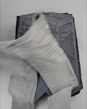 Фотография  760 - Джинсы Италия#20 шт, ЛОТ №4302 оптом в Магадане и Магаданской области