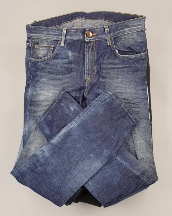 Фотография  757 - Джинсы Италия#20 шт, ЛОТ №4303 оптом в Магадане и Магаданской области