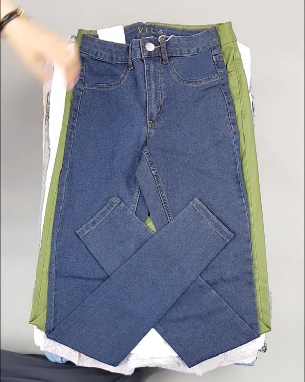 Фотография  639 - VILA Summer mix#15 кг, ЛОТ №4356 оптом в Магадане и Магаданской области