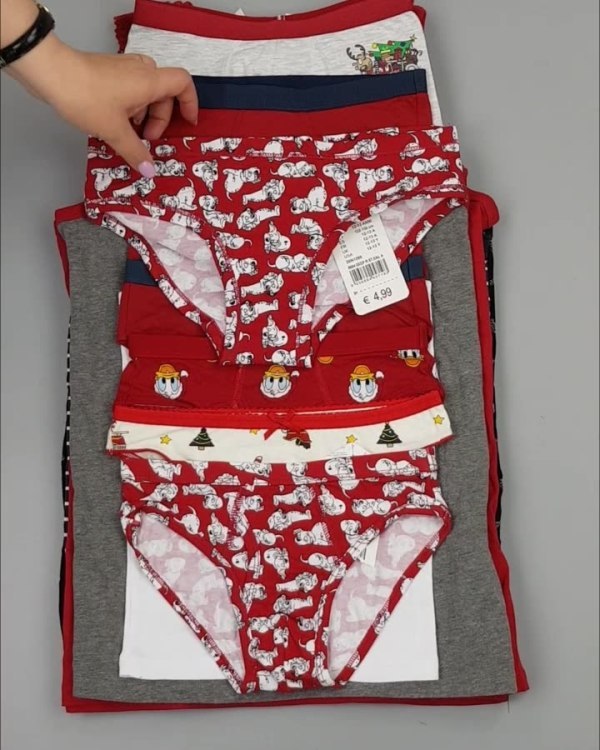 Фотография  245 - Нижнее белье CALZEDONIA дети#40 шт, ЛОТ №4443 оптом в Магадане и Магаданской области