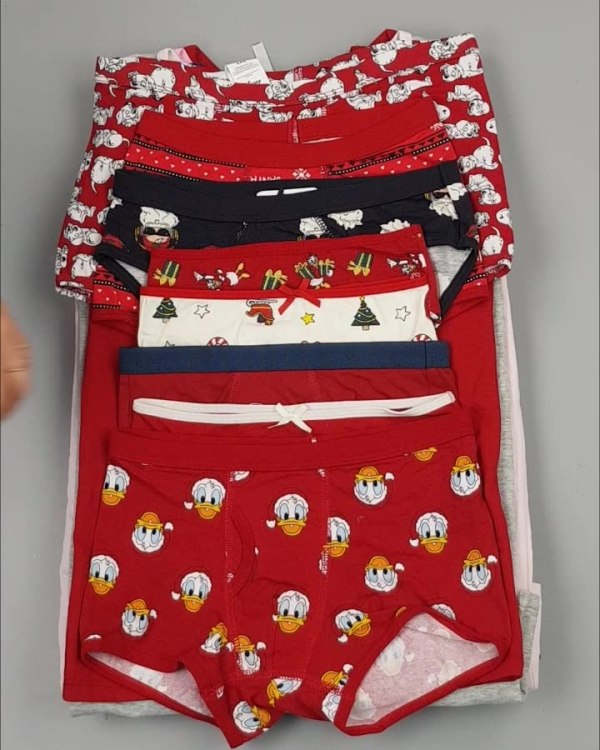 Фотография  803 - Нижнее белье CALZEDONIA дети#40 шт, ЛОТ №4444 оптом в Магадане и Магаданской области