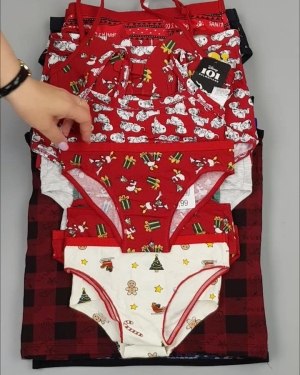 Фотография  268 - Нижнее белье CALZEDONIA дети#40 шт, ЛОТ №4445 оптом в Магадане и Магаданской области