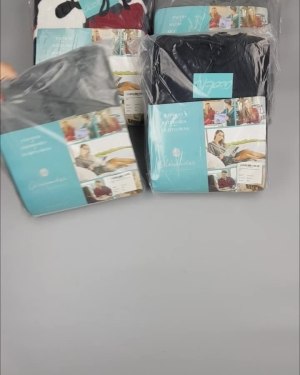 Фотография  686 - Халаты, комбинезоны (семейный) СТОК CAN#10 кг, ЛОТ №4452 оптом в Магадане и Магаданской области