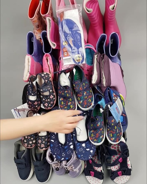 Фотография  272 - Обувь ALDI дети лето#10 кг, ЛОТ №4454 оптом в Магадане и Магаданской области