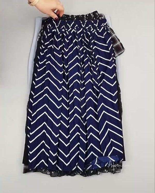 Фотография  380 - Юбки Корея#20 шт, ЛОТ №5063 оптом в Магадане и Магаданской области