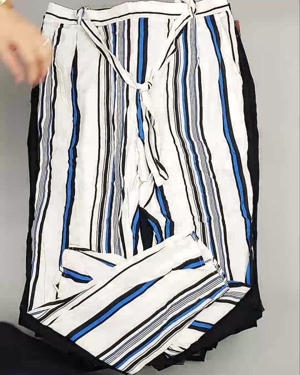 Фотография  936 - Брюки NEXT Women#11 кг, ЛОТ №5468 оптом в Магадане и Магаданской области