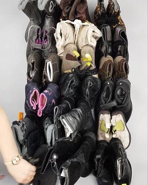 Фотография  879 - Обувь СТОК дети зима#15 кг, ЛОТ №5486 оптом в Магадане и Магаданской области