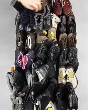 Фотография  790 - Обувь СТОК дети зима#15 кг, ЛОТ №5486 оптом в Магадане и Магаданской области