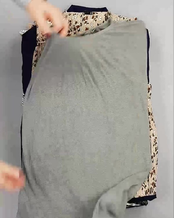 Фотография  913 - Платья Корея#20 шт, ЛОТ №5613 оптом в Магадане и Магаданской области