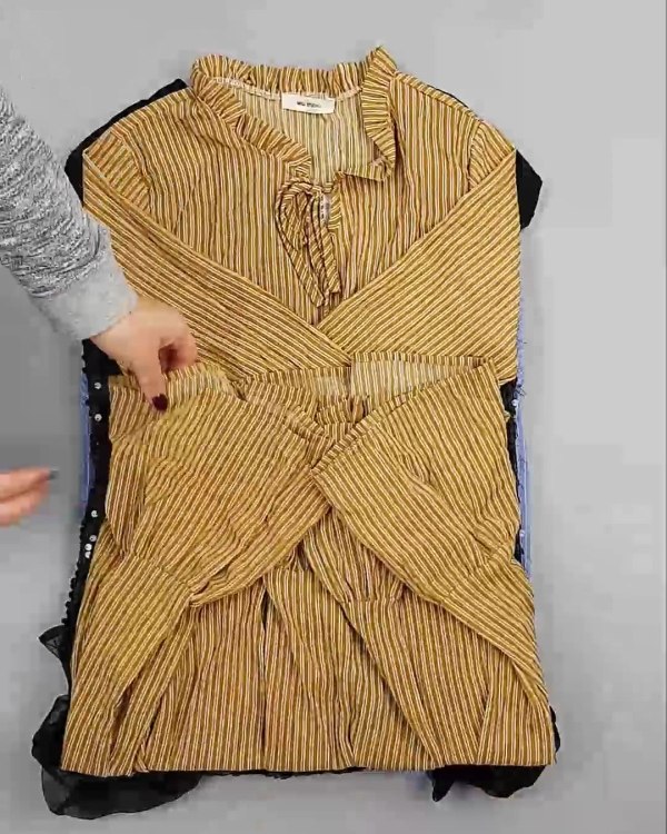 Фотография  237 - Платья Корея#20 шт, ЛОТ №5615 оптом в Магадане и Магаданской области