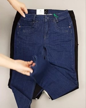 Фотография  939 - Джинсы DK Company 022024#10 кг, ЛОТ №5949 оптом в Магадане и Магаданской области