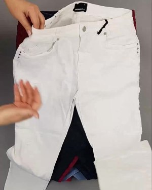 Фотография  666 - Джинсы DK Company 022024#10 кг, ЛОТ №5950 оптом в Магадане и Магаданской области