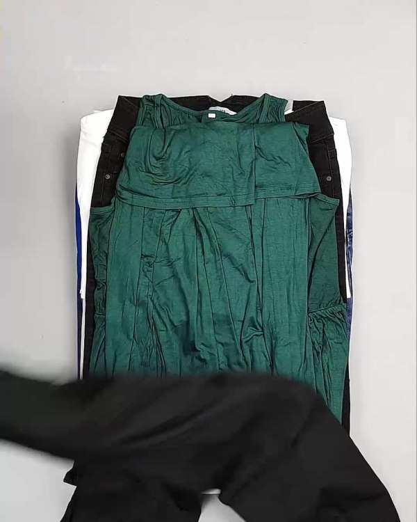 Фотография  293 - Англия СТОК лето#15 кг, ЛОТ №6005 оптом в Магадане и Магаданской области