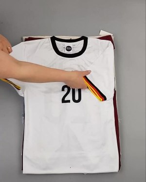 Фотография  868 - Англия СТОК лето#15 кг, ЛОТ №6006 оптом в Магадане и Магаданской области