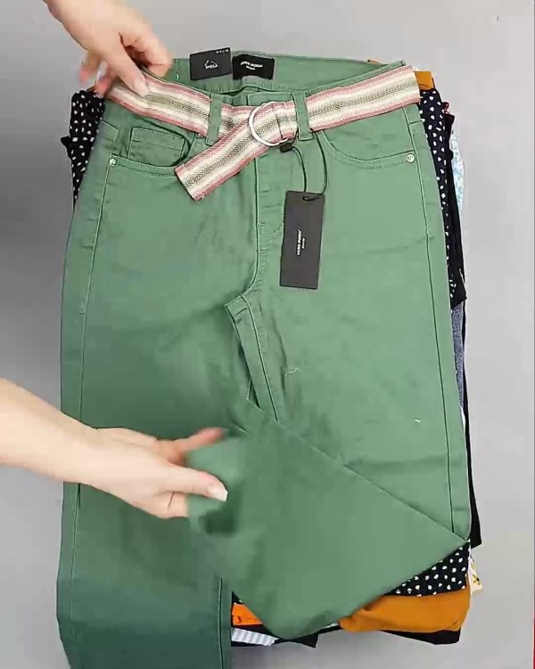 Фотография  970 - BESTSELLER WOMEN Summer mix#15 кг, ЛОТ №6021 оптом в Магадане и Магаданской области