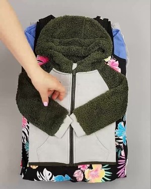 Фотография  633 - BABY KIDS CAN 44#7 кг, ЛОТ №6036 оптом в Магадане и Магаданской области