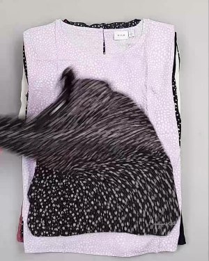 Фотография  552 - Блузки Bestseller 44#5 кг, ЛОТ №6082 оптом в Магадане и Магаданской области