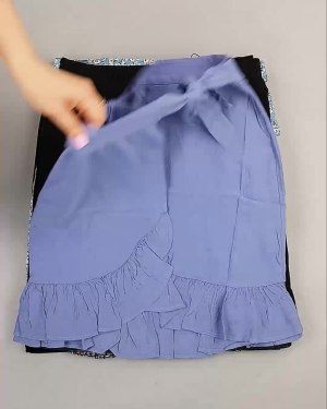 Фотография  720 - Юбки Bestseller 44#5 кг, ЛОТ №6119 оптом в Магадане и Магаданской области