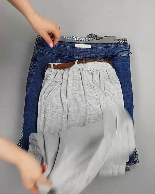 Фотография  540 - Юбки Bestseller 44#5 кг, ЛОТ №6123 оптом в Магадане и Магаданской области