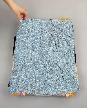 Фотография  105 - Юбки Bestseller 44#5 кг, ЛОТ №6123 оптом в Магадане и Магаданской области