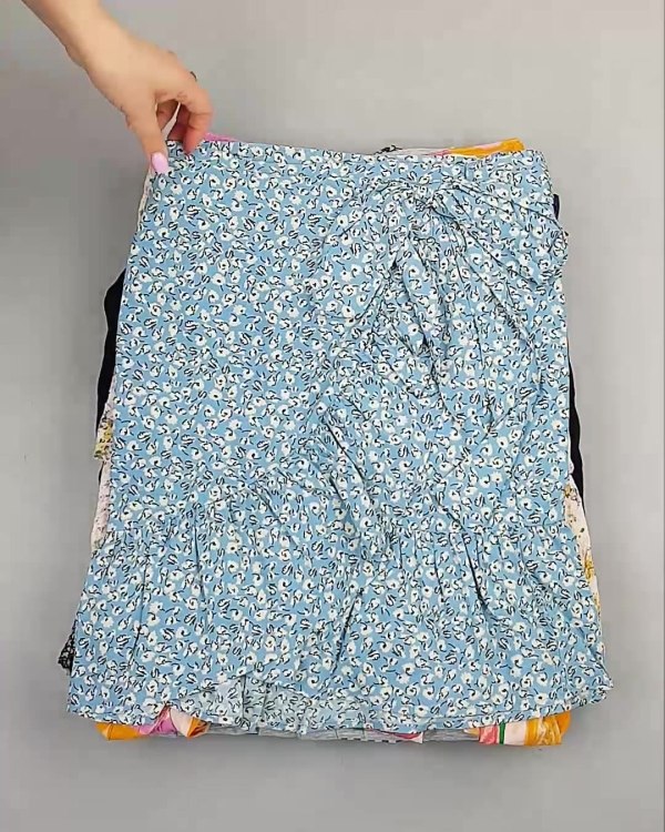 Фотография  194 - Юбки Bestseller 44#5 кг, ЛОТ №6123 оптом в Магадане и Магаданской области