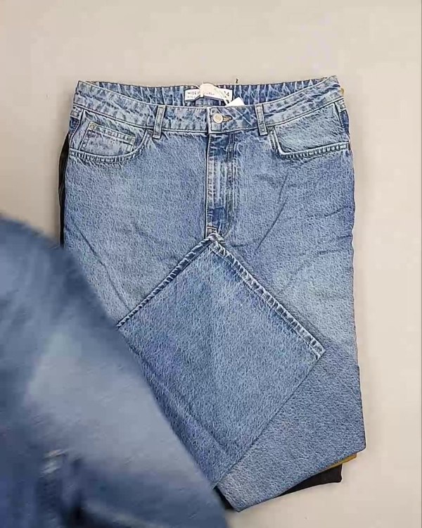 Фотография  253 - Джинсы NEXT Women#10 кг, ЛОТ №6162 оптом в Магадане и Магаданской области