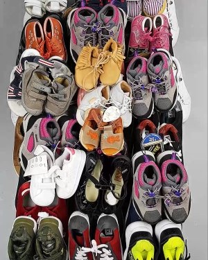 Фотография  934 - Обувь СТОК дети лето#15,4 кг, ЛОТ №6192 оптом в Магадане и Магаданской области