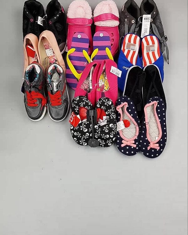 Фотография  531 - Обувь детская СТОК Summer#6,15 кг, ЛОТ №6194 оптом в Магадане и Магаданской области