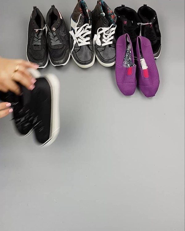 Фотография  840 - Обувь детская СТОК Summer#6,15 кг, ЛОТ №6197 оптом в Магадане и Магаданской области