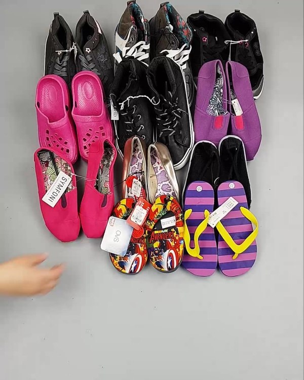 Фотография  289 - Обувь детская СТОК Summer#6,15 кг, ЛОТ №6197 оптом в Магадане и Магаданской области