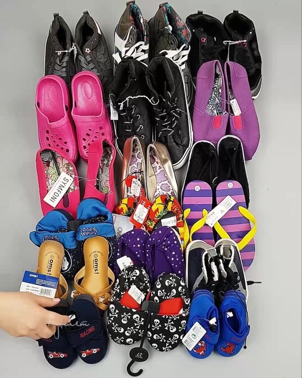 Фотография  402 - Обувь детская СТОК Summer#6,15 кг, ЛОТ №6197 оптом в Магадане и Магаданской области