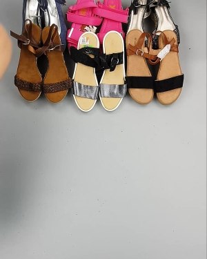 Фотография  680 - Обувь босоножки#11,2 кг, ЛОТ №6362 оптом в Магадане и Магаданской области