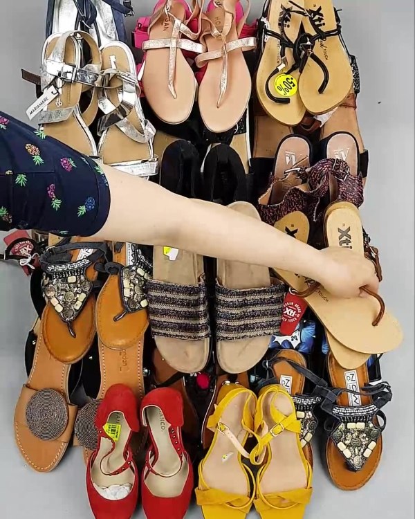 Фотография  125 - Обувь босоножки#11,2 кг, ЛОТ №6362 оптом в Магадане и Магаданской области