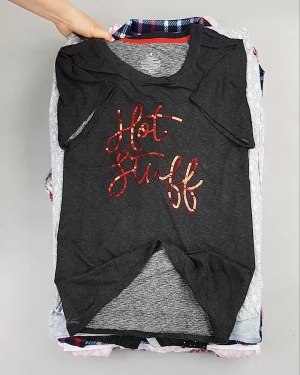 Фотография  798 - Домашняя одежда CAN#10 кг, ЛОТ №6482 оптом в Магадане и Магаданской области