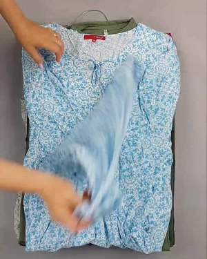 Фотография  162 - Платья Bestseller 44#5 кг, ЛОТ №6537 оптом в Магадане и Магаданской области