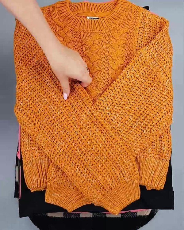 Фотография  607 - PIECES+NOISY MAY mix 074#15 кг, ЛОТ №6556 оптом в Магадане и Магаданской области