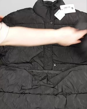 Фотография  980 - Верхняя одежда Англия СТОК #10 кг, ЛОТ №6729 оптом в Магадане и Магаданской области