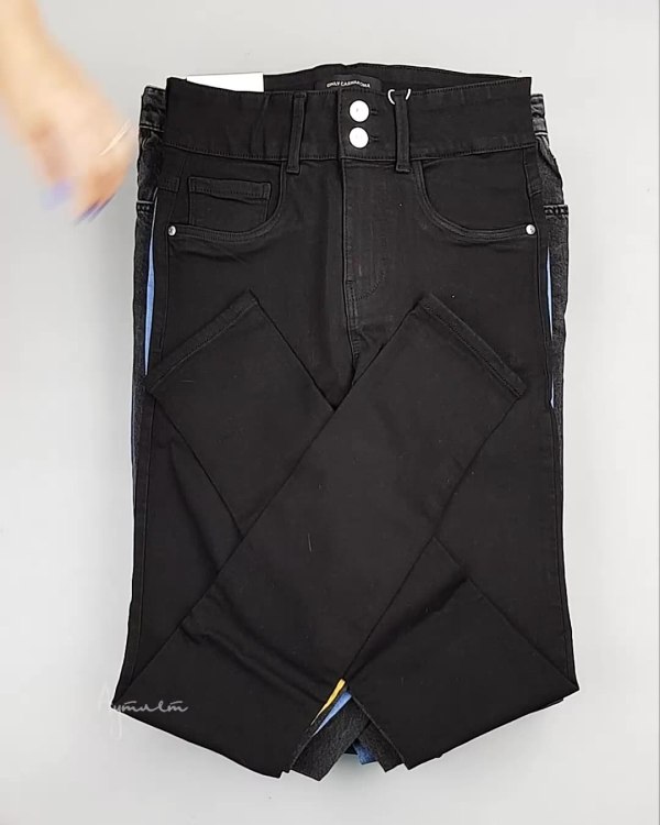 Фотография  436 - Джинсы женские Дания#10 кг, ЛОТ №6764 оптом в Магадане и Магаданской области